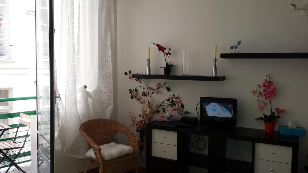 Apartment Louvre Parijs Buitenkant foto